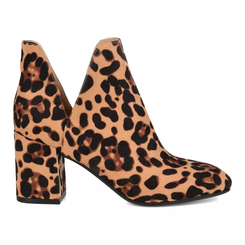 Journee Collection Gwenn Women's Ankle Boots 4 Journee Collection Gwenn Women's Ankle Boots - Image 2