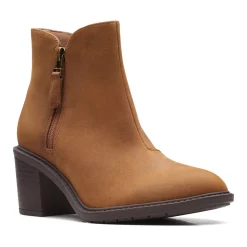 Clarks® Scene Zip Women's Leather Ankle Boots