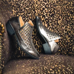 Qupid Sochi-134 Women's Perforated Ankle Boots -UK Winter Shoes Sales 2023 5885308 ALT4